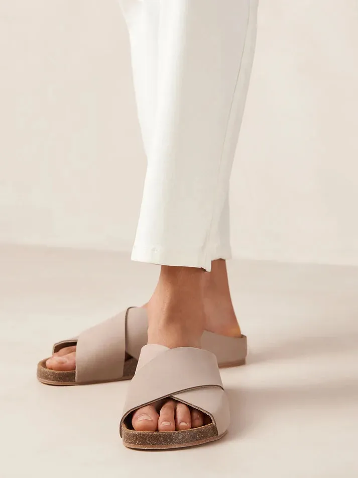 Briar Leather Sandals