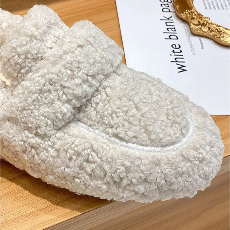 Comfortable plush slippers