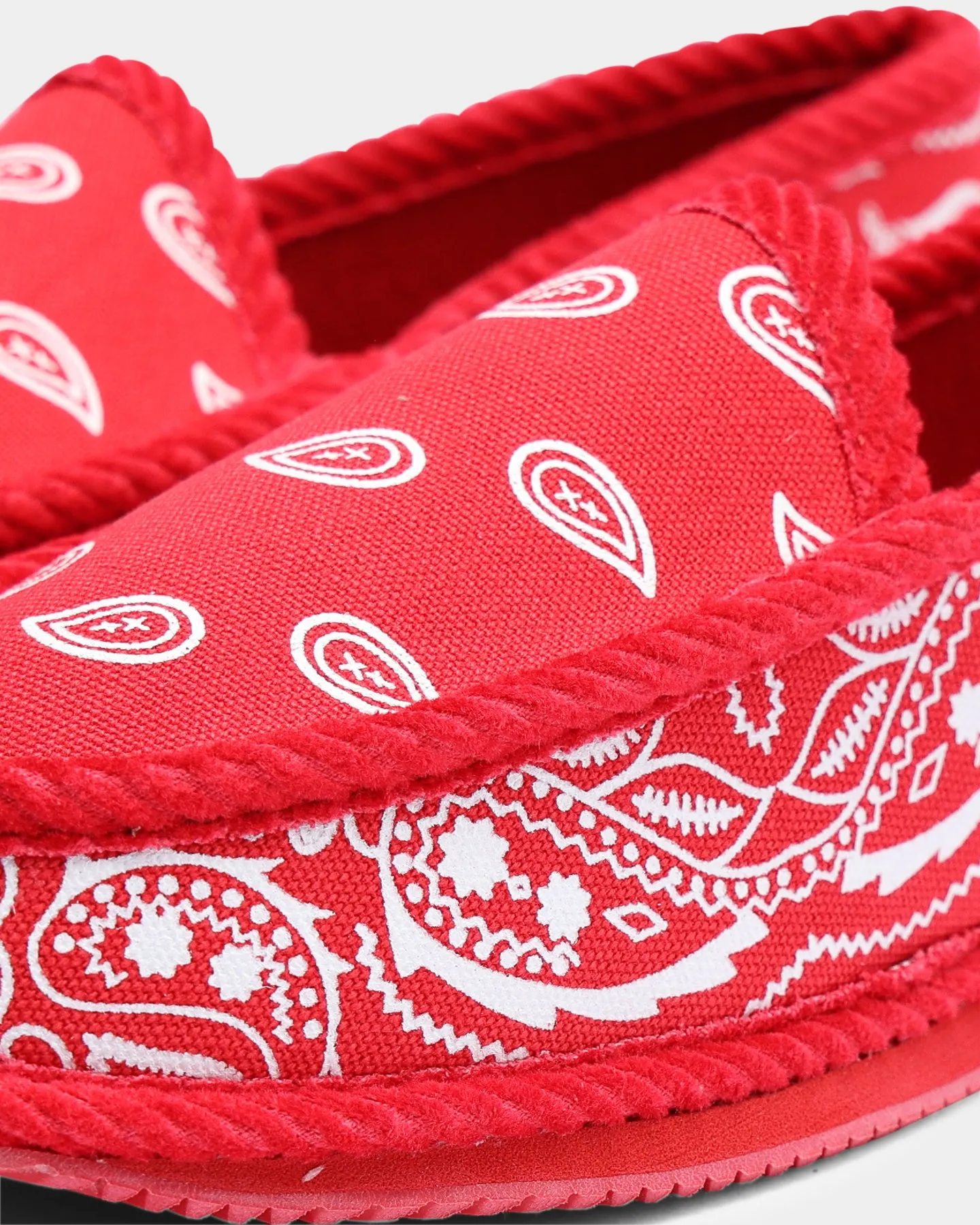 Goat Crew Bandana Slipper Red/White
