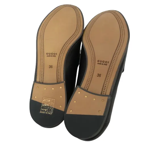 Gucci Black Leather Web Loafers | Like New |
