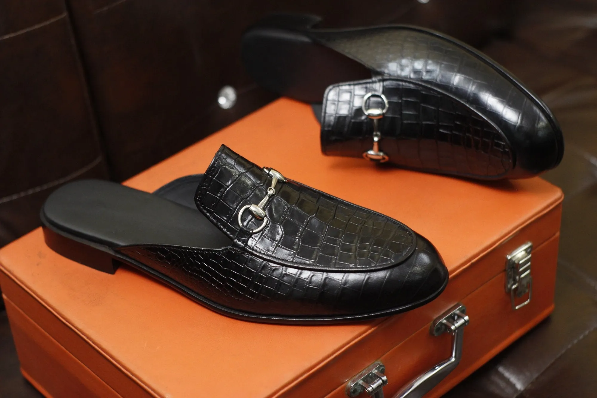 New Men's Handmade Formal Shoes Black Crocodile Textured Leather Slip On Stylish Mules
