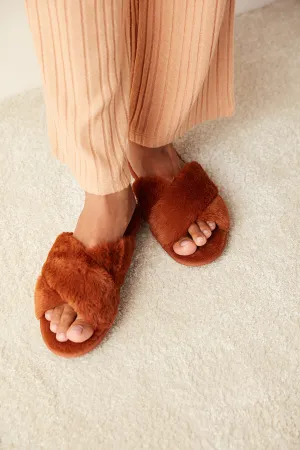 Nina Slipper