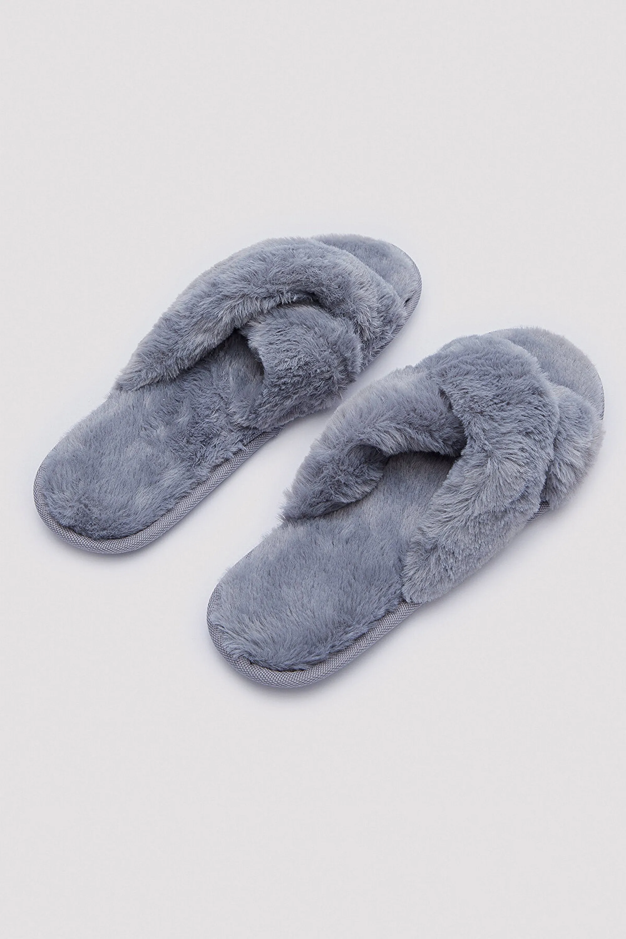Nina Slipper