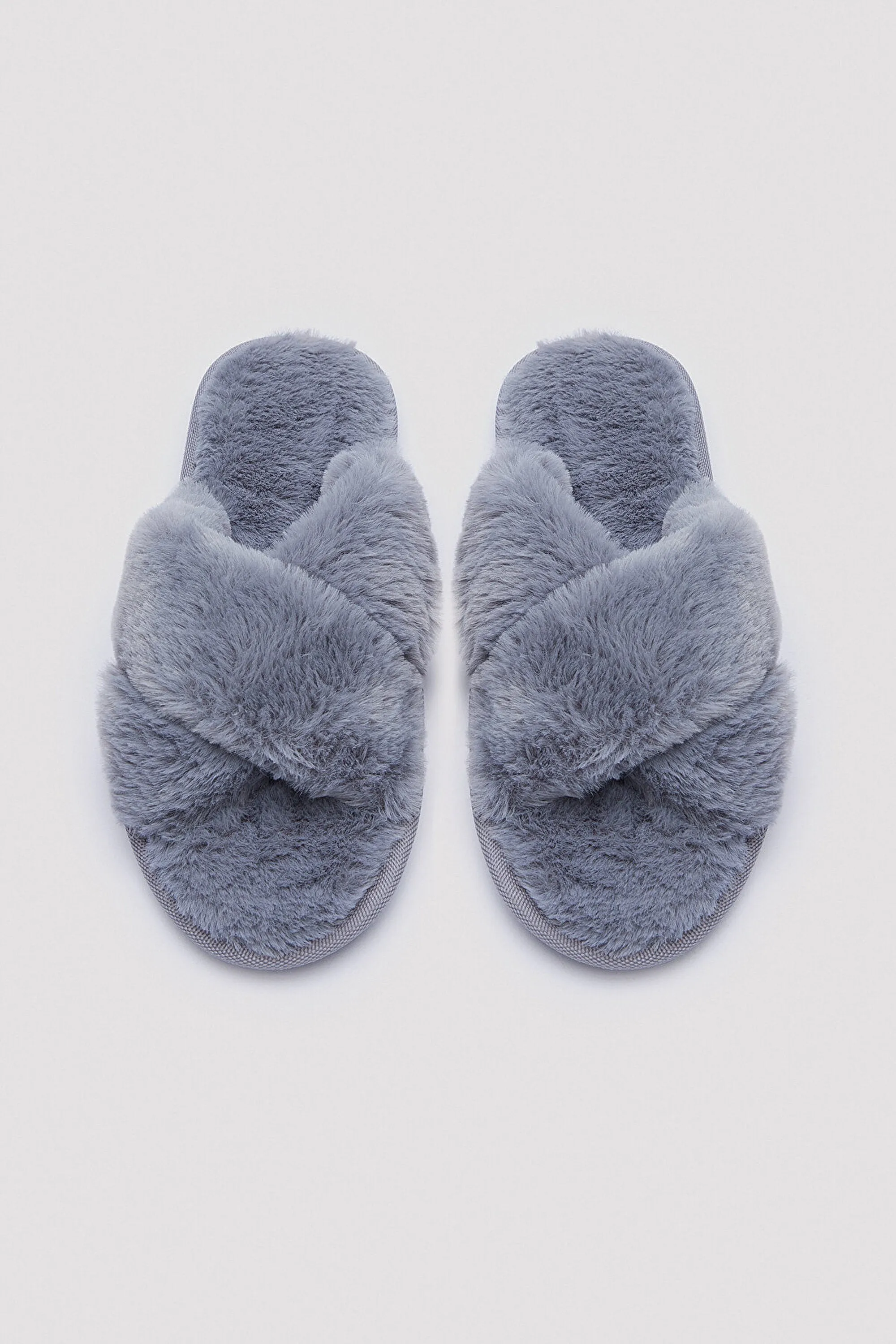 Nina Slipper