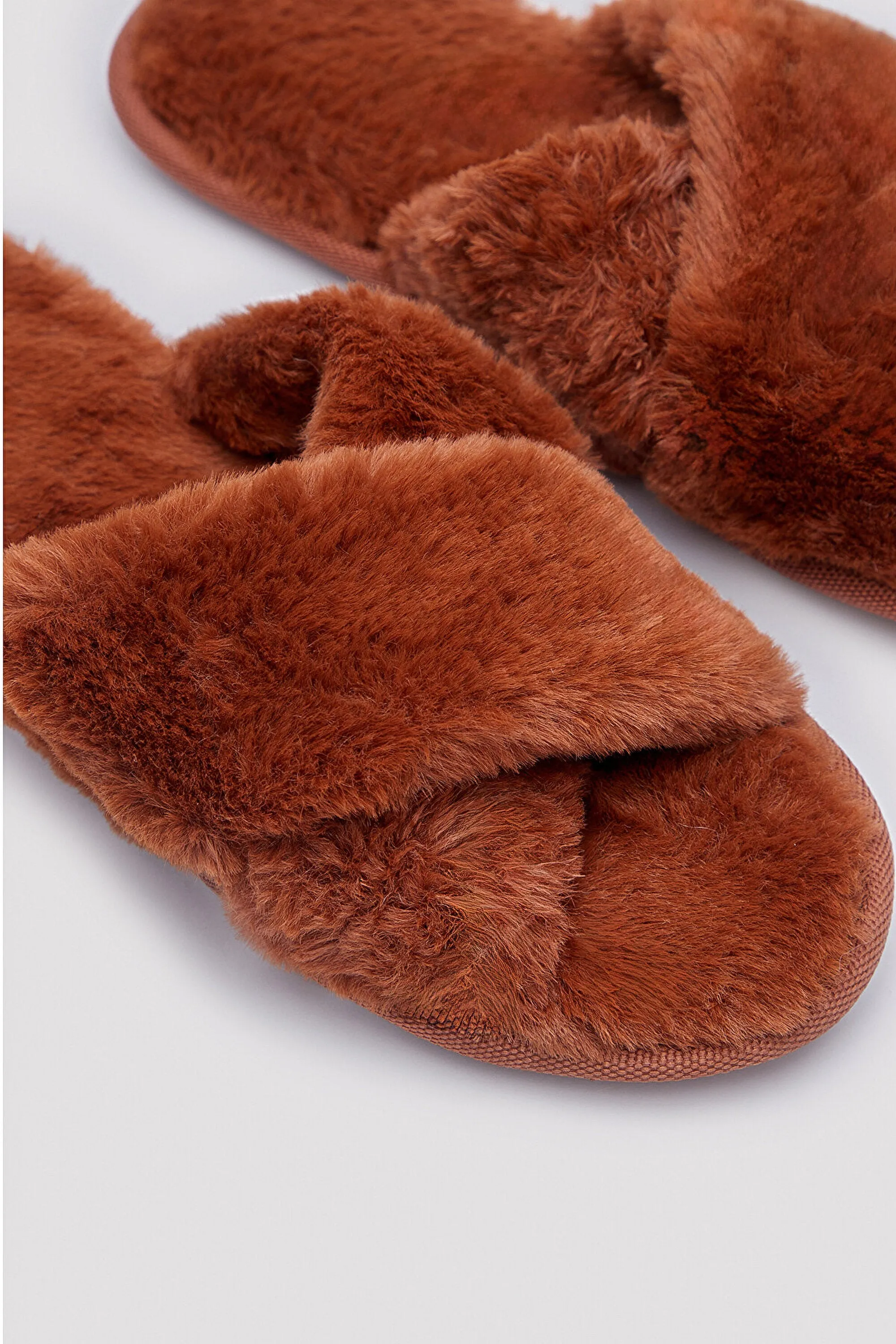 Nina Slipper
